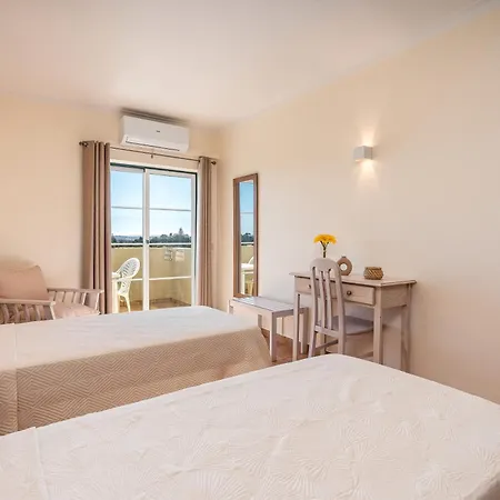 Lägenhetshotell T2 Plaza Portimão