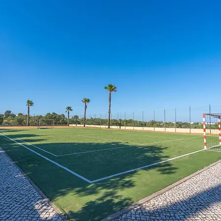 Lägenhetshotell T2 Plaza Portimão